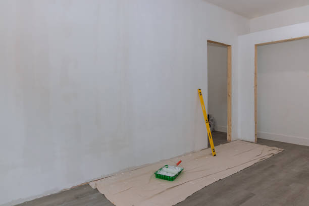 Asbestos and Lead Testing During Mold Inspection in Apache, OK